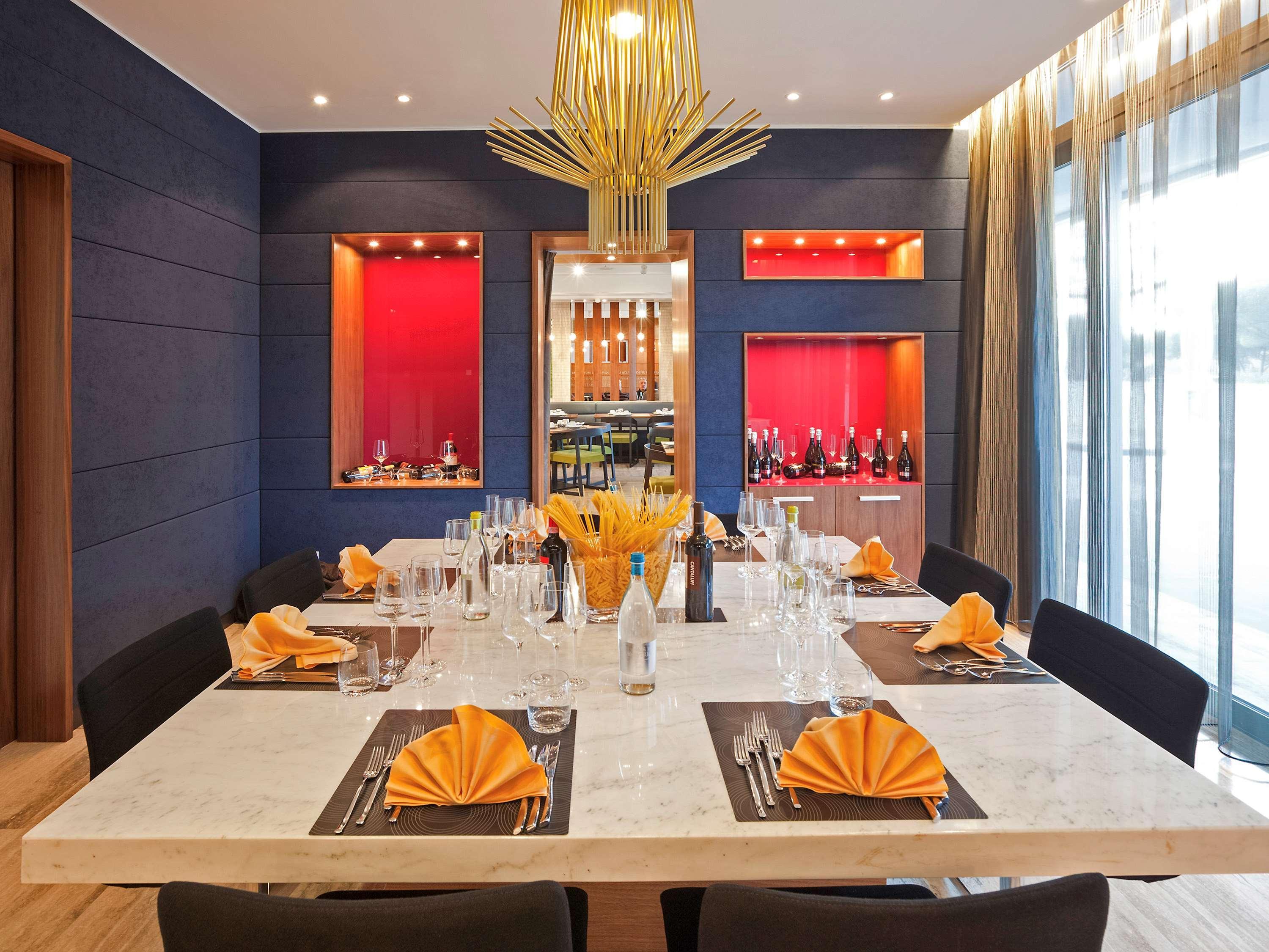 Novotel Roma Eur Exterior photo